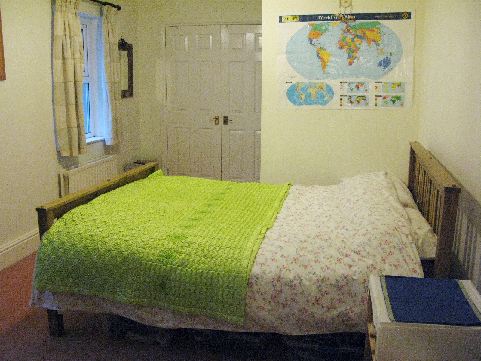 Bedroom 1.JPG